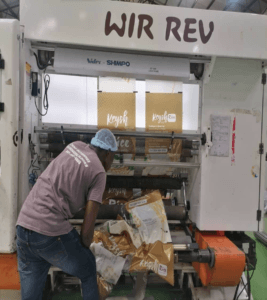 AKOMAR GHANA LTD., ADDING VALUE TO GHANA’S AGRICULTURAL PRODUCE 3 the vaultz africa