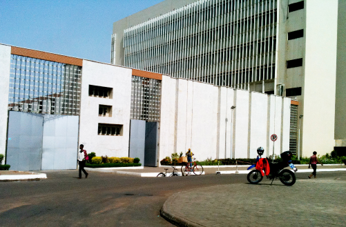 WHAT NEXT FOR BANKS IN GHANA? 1 the vaultz africa
